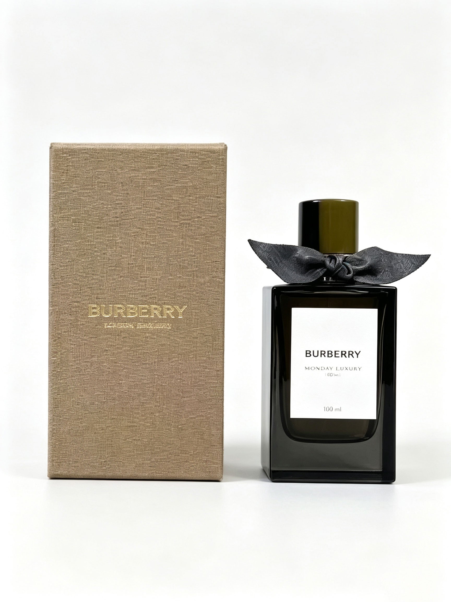Burberry Monday Luxury Eau de Parfum Spray 100 ml / 3.3 FL.OZ